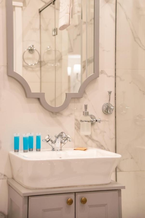 Lovely Apartment In The Heart Of Warschau Buitenkant foto