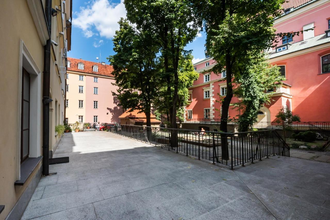 Lovely Apartment In The Heart Of Warschau Buitenkant foto
